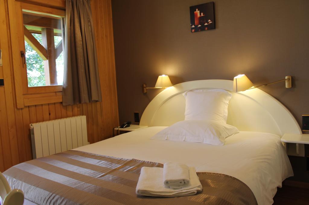Auberge De Villequier Luaran gambar