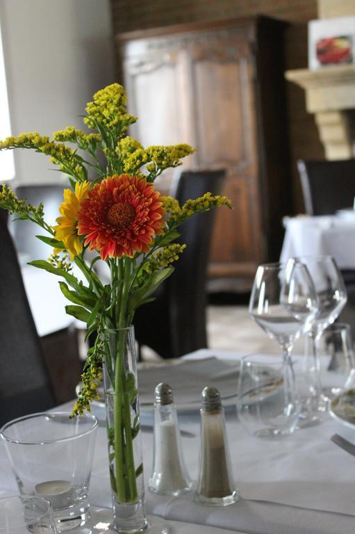 Auberge De Villequier Luaran gambar